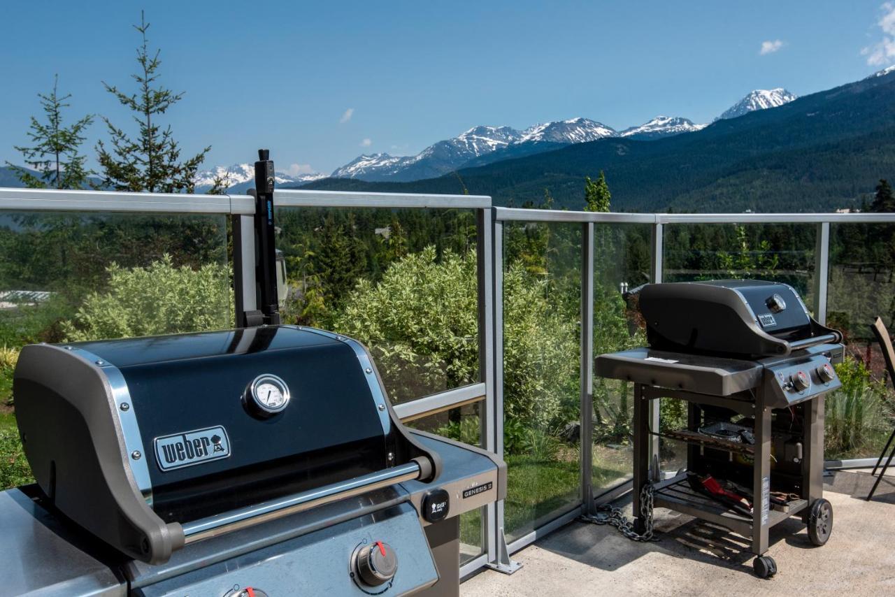 The Ironwood On Blueberry Hill Apartment Whistler Luaran gambar