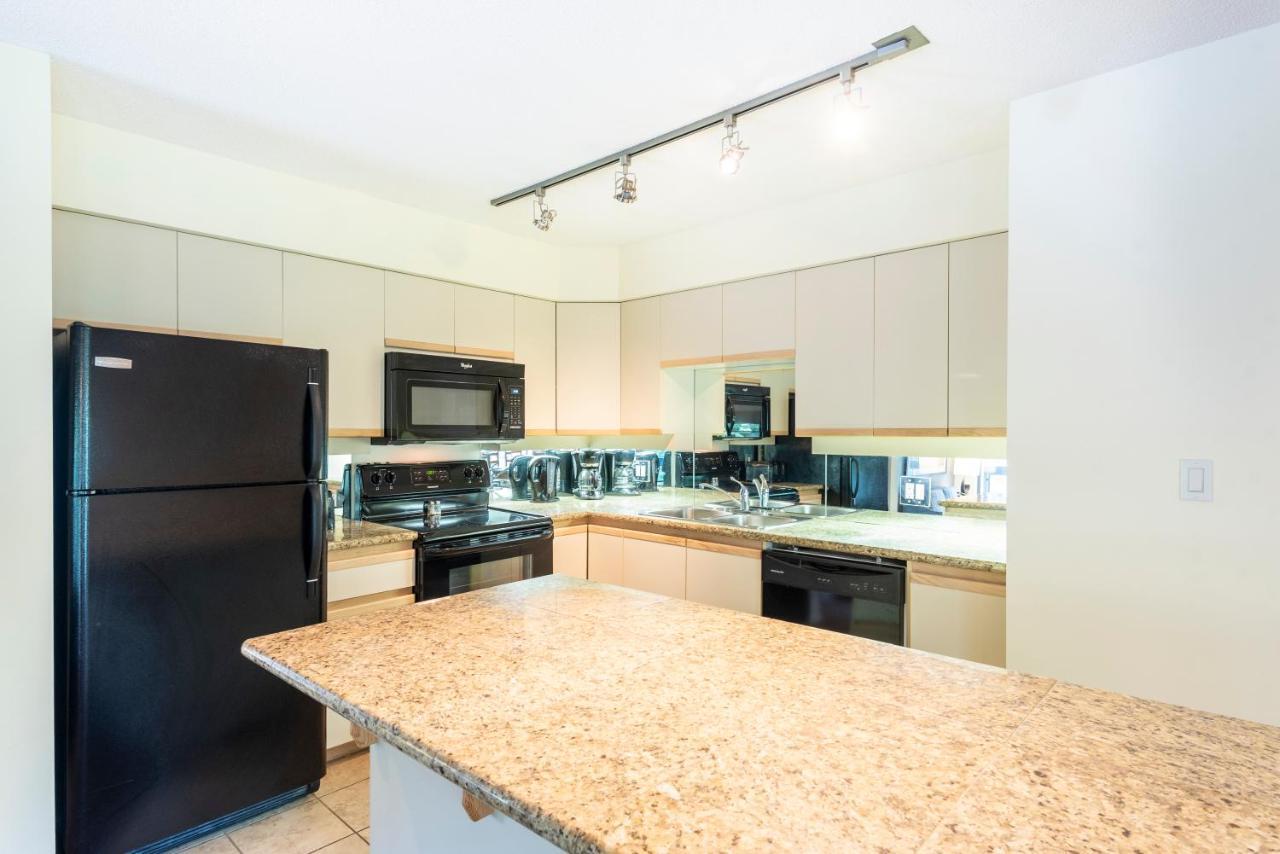 The Ironwood On Blueberry Hill Apartment Whistler Luaran gambar