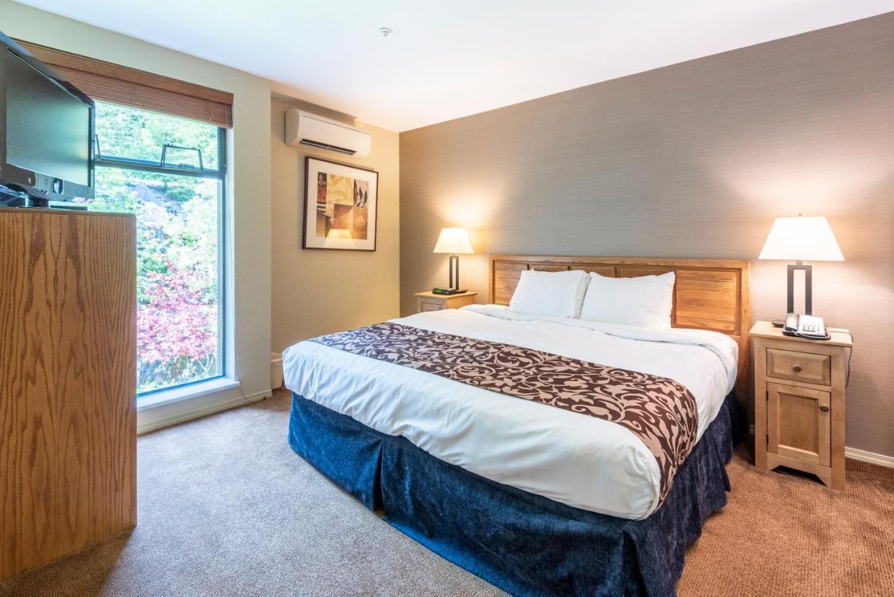 The Ironwood On Blueberry Hill Apartment Whistler Luaran gambar