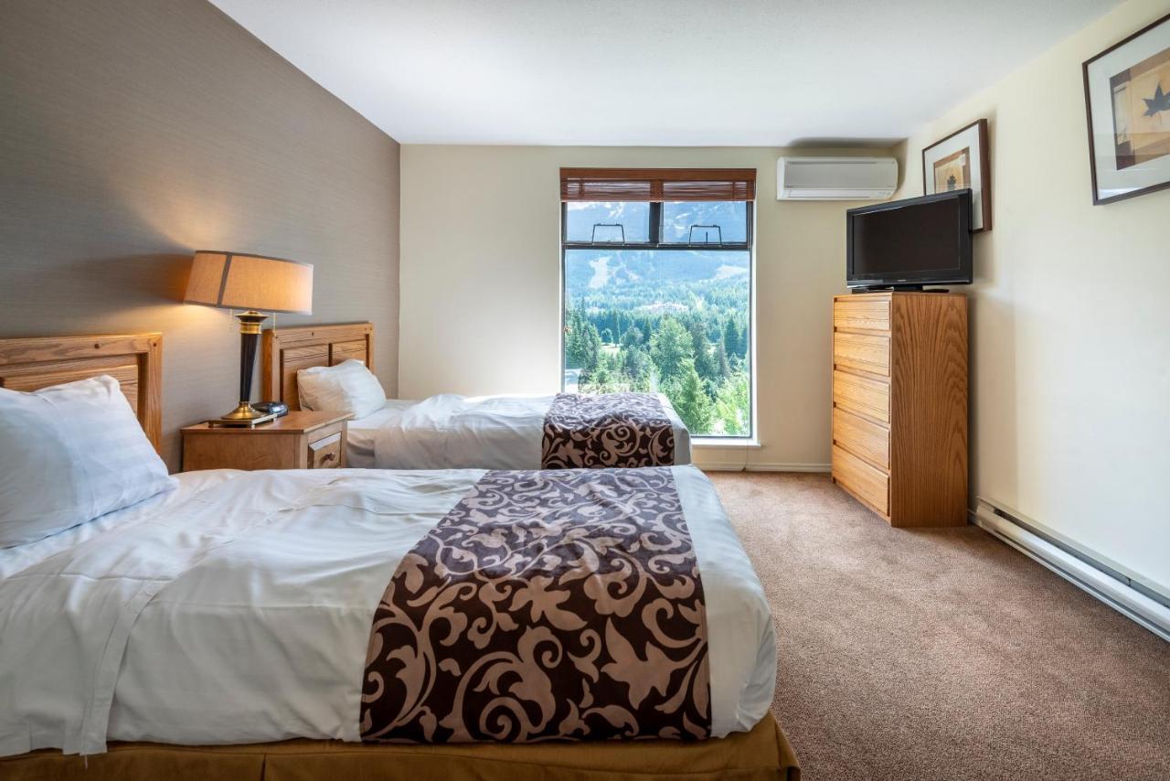 The Ironwood On Blueberry Hill Apartment Whistler Luaran gambar